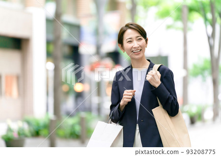 女人購物 93208775