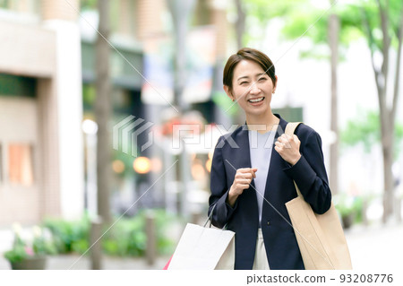 女人購物 93208776