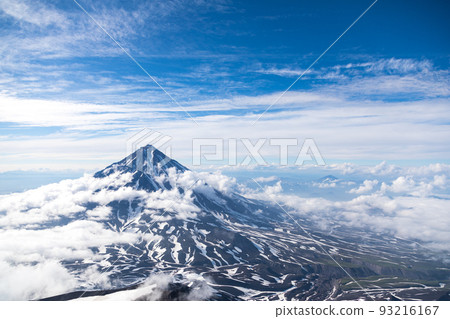 Koryaksky volcano, Kamchatka peninsula, Russia. An active volcano 35 km north of the city of Petropavlovsk-Kamchatsky. The absolute height is 3430 meters above sea level. 93216167