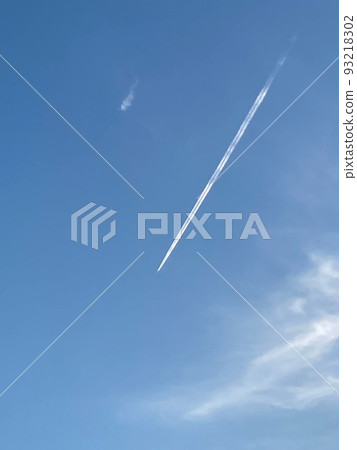 Contrail Contrail 93218302