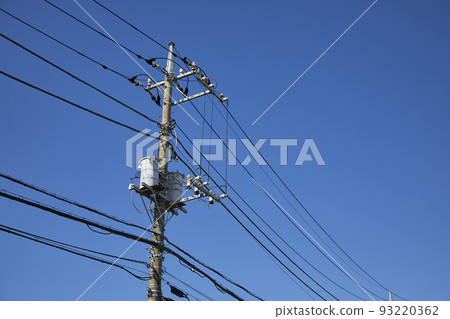 Blue sky and electric wire 93220362
