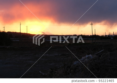 Suspicious Sunset 05 Suspicious Sunset 05 93221465
