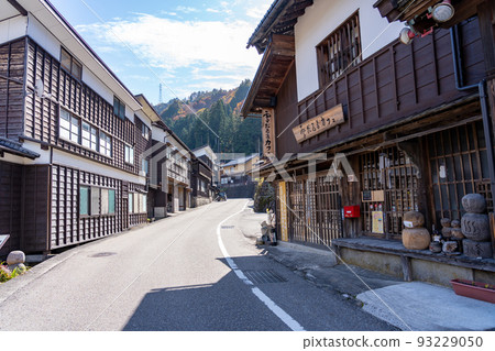 白嶺重要傳統建築群保存區的街景 白嶺重要傳統建築群保存區的街景 93229050