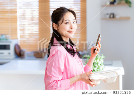 Delivery image Delivery image 93231536