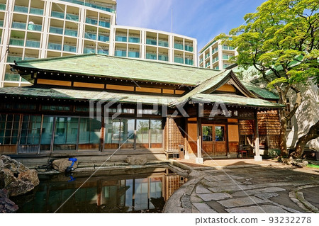 舊板屋家（海峰俱樂部） 小樽市指定的歷史建築 93232278