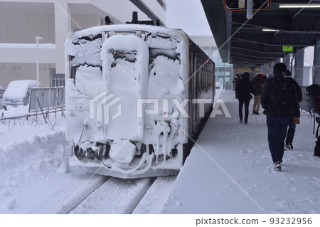 Scenery of the Soya Main Line from Asahikawa Station to Wakkanai Station in December 2021, Hokkaido 93232956