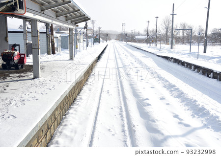 2021年12月北海道旭川站至稚內站的宗谷本線風光 93232998