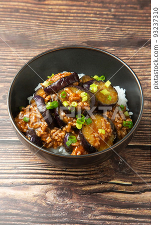 Mabo Eggukuro在米飯上 93237310