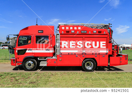 救援車（救援車） 93241501