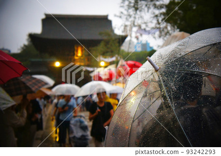 福岡縣福岡市下雨“箱崎神社保城屋”_01 福岡縣福岡市下雨“箱崎神社保城屋”_01 93242293