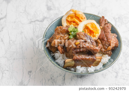 Spare rib bowl 93242970