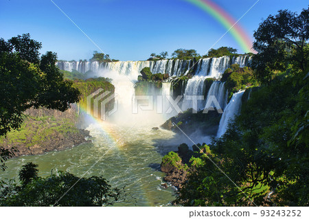 Rainbow over the World Heritage Iguazu Falls Rainbow over the World Heritage Iguazu Falls 93243252