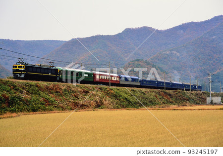1999 EF8144 Yume Kukan Series 24 sleeper train running on the Sanyo Line 1999 EF8144 Yume Kukan Series 24 sleeper train running on the Sanyo Line 93245197