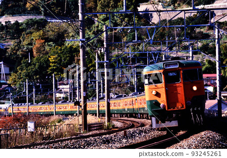 1999 Series 113 Rapid Acty on the Tokaido Line 93245261