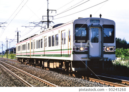 1999 兩列107系地方列車在上越線運行 1999 兩列107系地方列車在上越線運行 93245268