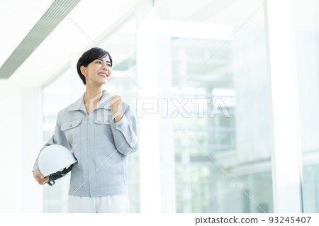工作服女工，現場主管 93245407