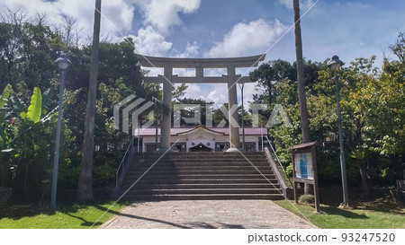 Gokoku Shrine/Torii, Naha City, Okinawa Prefecture Gokoku Shrine/Torii, Naha City, Okinawa Prefecture 93247520