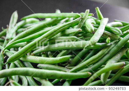 Green beans closeup view Green beans closeup view 93249783