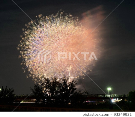 The 70th Tatsuno Noryo Fireworks Festival 93249921