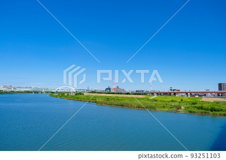 August 2020 Arakawa and embankment 93251103
