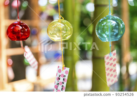 Summer scenery of Kumano Shrine (Kumano Taisha) Wind chime decoration "Kanade" Nanyo City, Yamagata Prefecture 93254526