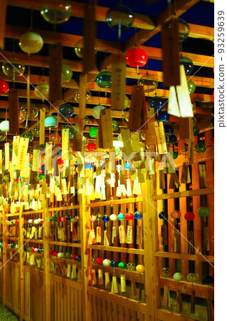 A summer tradition, wind chimes 93259639