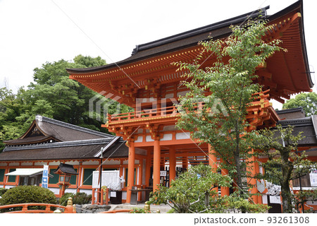Kamigamo Shrine Flower Gate Kamigamo Shrine Flower Gate 93261308