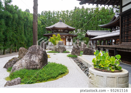 Jiunji Temple, Shimosuwa, Nagano Prefecture Jiunji Temple, Shimosuwa, Nagano Prefecture 93261516