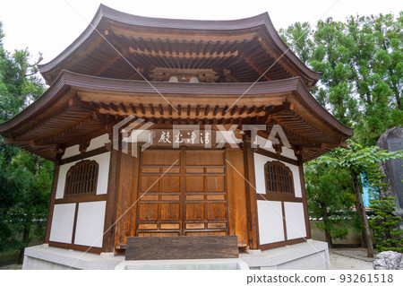 Jiunji Temple, Shimosuwa, Nagano Prefecture 93261518