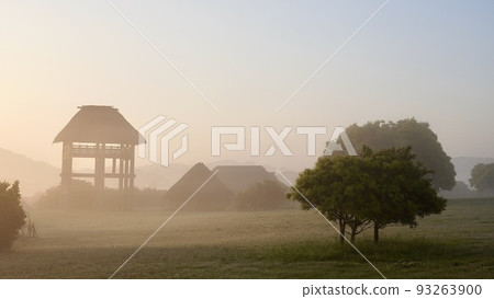 Monomi Yagura and Pit Dwellings Asamoyanohara no Tsuji Ruins 93263900