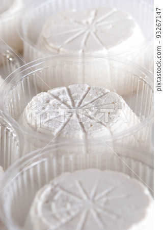 Fresh italian ricotta 93267147