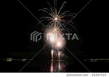 Lake Yamanakahoko Festival Fireworks Display Lake Yamanakahoko Festival Fireworks Display 93267325