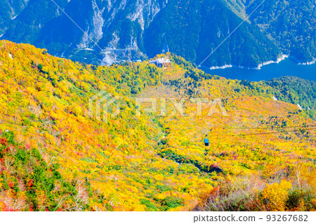 Tateyama Ropeway (Autumn) Tateyama Ropeway (Autumn) 93267682