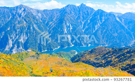 Autumn Tateyama Kurobe Alpine Route (view from Daikanbo) Autumn Tateyama Kurobe Alpine Route (view from Daikanbo) 93267781