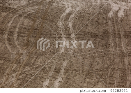 sand dunes and tire marks 93268951