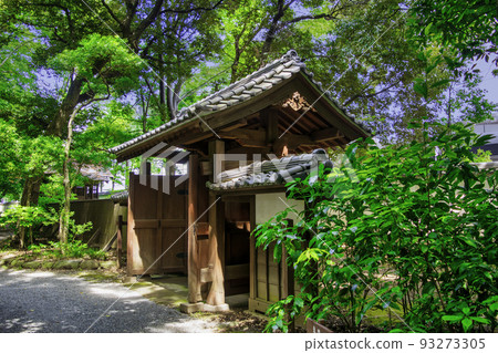 東京小石川後樂園赤門 93273305