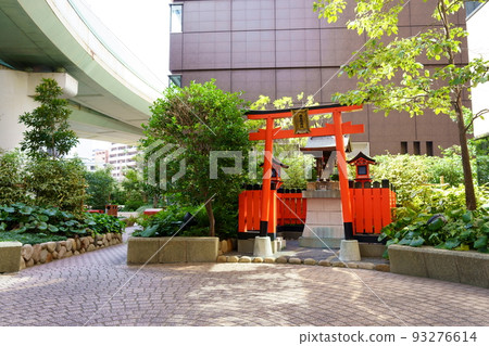 Mainichi Inarisha (Mainichi Shimbun Building) / 大阪市北區梅田 93276614