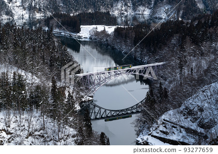 Daiichi Tadami River Bridge 只見線 火車 冬季 Daiichi Tadami River Bridge 只見線 火車 冬季 93277659