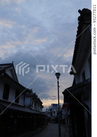 Townscape with goldfish lanterns and white walls! Yanai City Yamaguchi Tourism Memories of Summer! Townscape with goldfish lanterns and white walls! Yanai City Yamaguchi Tourism Memories of Summer! 93277811