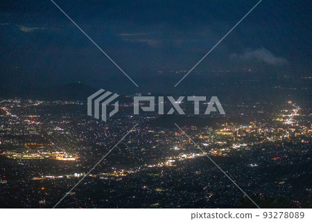從大平山頂看山口縣防府市的夜景 93278089