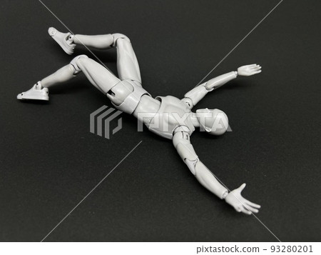 A doll that jumps from the back to fall from a high place. Back jump, back jump, fall, crash image. A doll that jumps from the back to fall from a high place. Back jump, back jump, fall, crash image. 93280201