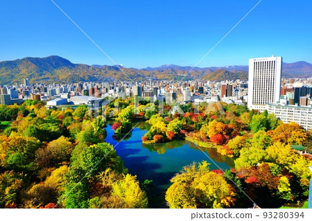 札幌中島公園的紅葉 93280394