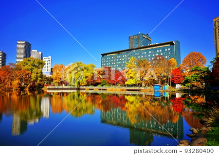 札幌中島公園的紅葉 93280400