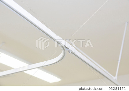 Patient room partition curtain 93281151