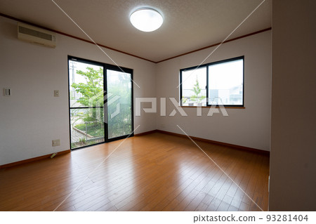 Bright Western-style room, children's room 93281404