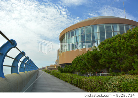從大洗海岸看到的Aqua World Oarai 從大洗海岸看到的Aqua World Oarai 93283734