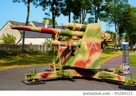 German anti-aircraft gun Flak88 93284121