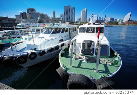 yokohama, bay, harbor 93285374