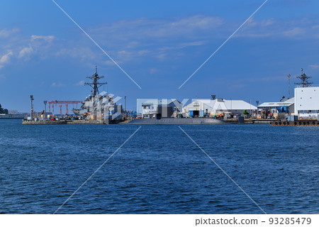 橫須賀海軍港口之旅/錨定潛艇的強大外觀/神奈川縣橫須賀市 橫須賀海軍港口之旅/錨定潛艇的強大外觀/神奈川縣橫須賀市 93285479