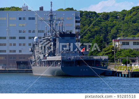 YOKOSUKA naval port tour ・Submarine rescue ship Chiyoda with two decks ・Yokosuka City, Kanagawa Prefecture YOKOSUKA naval port tour ・Submarine rescue ship Chiyoda with two decks ・Yokosuka City, Kanagawa Prefecture 93285518
